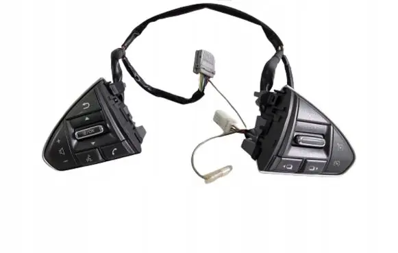 Infiniti Q50 Steering wheel buttons/switches 