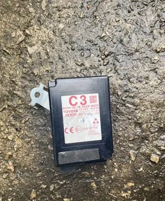 Toyota Avensis T270 Parking PDC control unit/module 8976005030