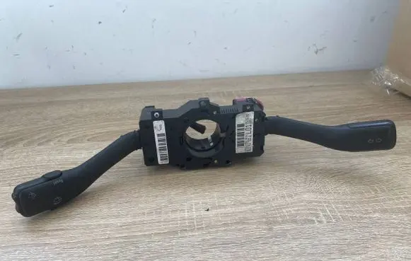 Skoda Octavia Mk2 (1Z) Wiper control stalk K0301202022 4B0953503G