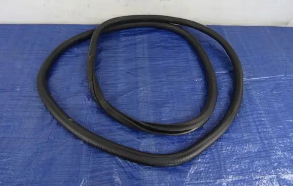 Mercedes-Benz B W247 Rubber seal rear door 