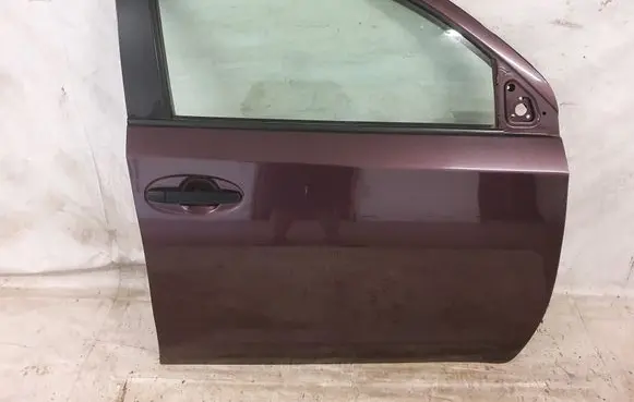 Toyota Urban Cruiser (XP110) Front door