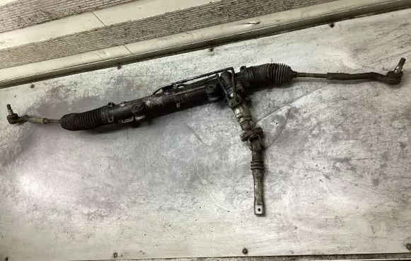 Mercedes-Benz C W203 Steering rack A2031105100