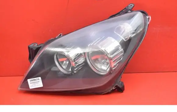 Rear/tail lights