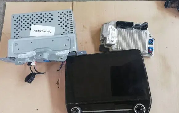 Ford Fiesta Radio/CD/DVD/GPS head unit H1BT18C815ZBK H1BT14G371FEC H1BT18B955FD