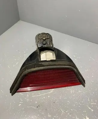 BMW 5 E39 Third/center stoplight 178655