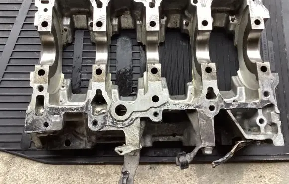 Toyota RAV 4 (XA30) Engine block 22014014