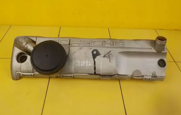 Porsche Cayenne (9PA) Rocker cam cover 94810723602 19SP57