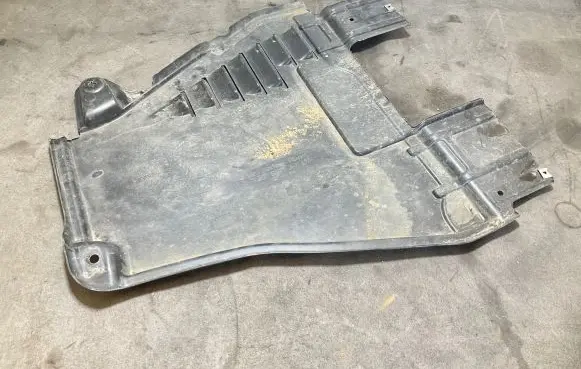 Mercedes-Benz GLE W167 Pickup box liner A1676803707 15637948