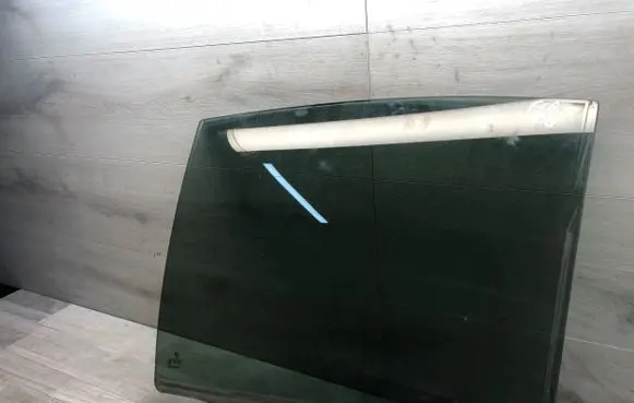 BMW 5 F10 F11 Rear door window glass 43R002092 E000292