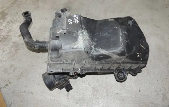 Audi A3 S3 8L Mass air flow meter 06A906461B
