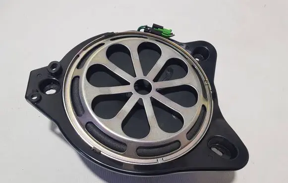 Mercedes-Benz C W205 Front door speaker 2058201402BGG A2058201402