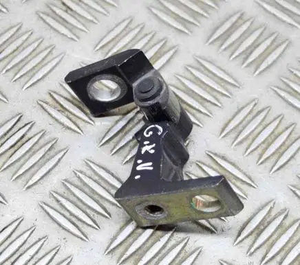 Volkswagen PASSAT B8 Rear door lower hinge A046574 8X0831403E