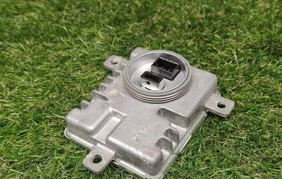 Audi Q5 SQ5 Headlight ballast module Xenon 8K0941597C