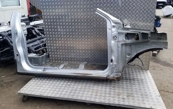 Ford Ranger Front sill (body part) 