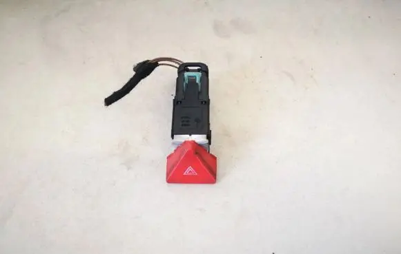 Volkswagen Caddy Hazard light switch 1t0953509