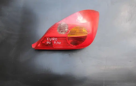 Opel Tigra B Rear/tail lights 93162484 0101972004