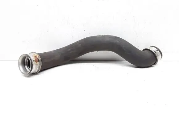 Mercedes-Benz E W212 Engine coolant pipe/hose A2045011582
