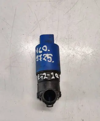 Volvo V60 Windscreen/windshield washer pump AV6113KO82AA