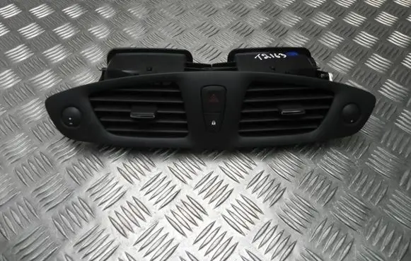 Renault Scenic II - Grand scenic II Rear air vent grill 682600031R T2163