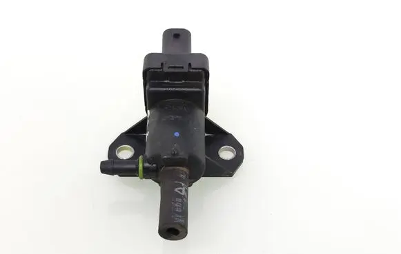 Citroen Berlingo Vacuum valve 9812031180