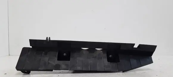 Audi A4 S4 B6 8E 8H Battery bracket 8E0805213