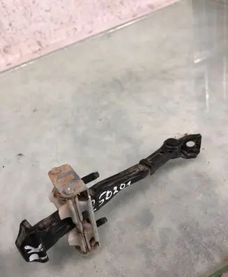 Ford Focus Front door check strap stopper Jx7ba23500ae Jx7ba23500