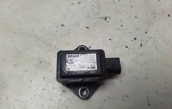 Volkswagen Golf V ESP acceleration yaw rate sensor 8E0907637A 0265005245 0019998