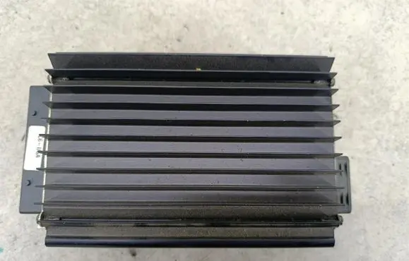 Audi A6 S6 C6 4F Sound amplifier 