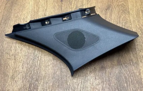 Porsche Macan (95B) (D)pillar trim (top) 95B867246