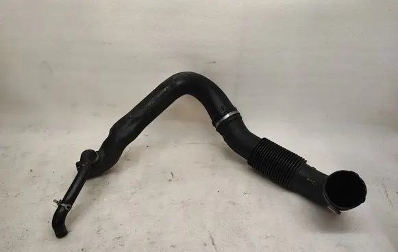 Land Rover Range Rover Sport L494 Intercooler hose/pipe CPLA9C619BA