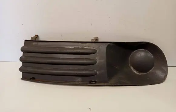 Volkswagen Transporter - Caravelle T5 Front fog light trim/grill 7H0807490C