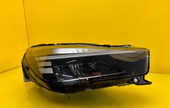 Opel Corsa F Headlight/headlamp 9869000080