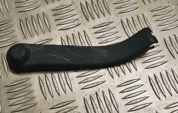 Mercedes-Benz GLK (X204) Wiper trim A2048320441