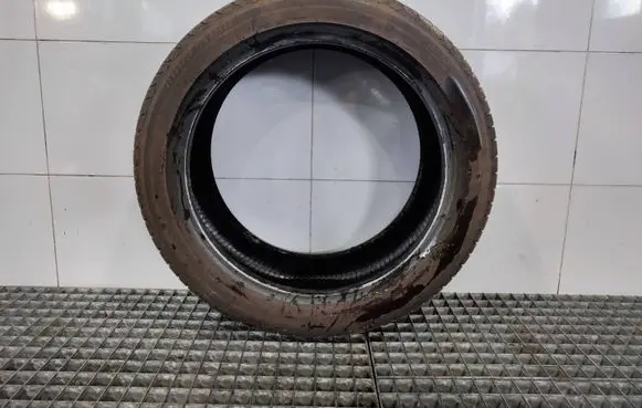 Volkswagen T-Roc R18 summer tire 