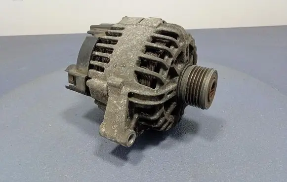 Mitsubishi Colt Generator/alternator A6391500250