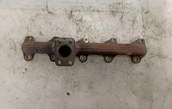 Citroen DS5 Exhaust manifold