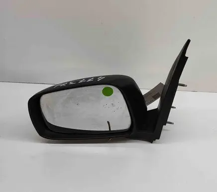 Nissan NP300 Front door electric wing mirror 96302EB106