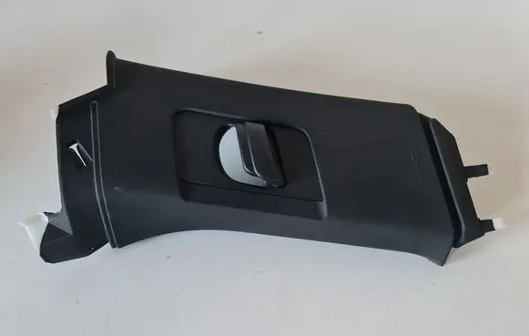 Volvo XC90 Seat belt trim 31363588