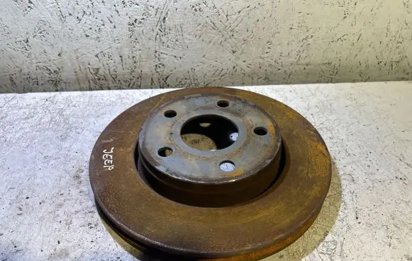 Jeep Wrangler Front brake disc