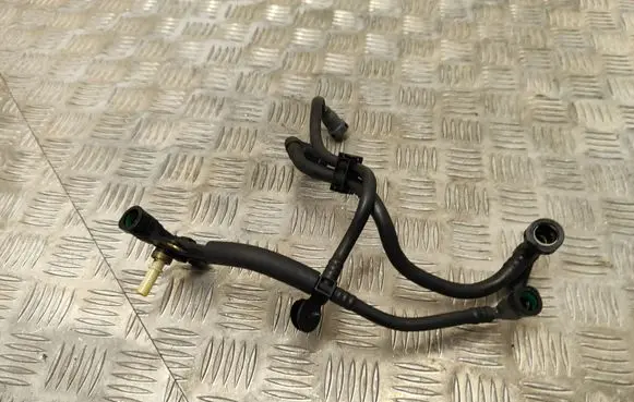 Citroen C4 Aircross Fuel line pipe 