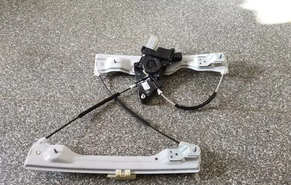Chevrolet Volt II Front door window regulator with motor GD558RF4422 SN216531 23340492