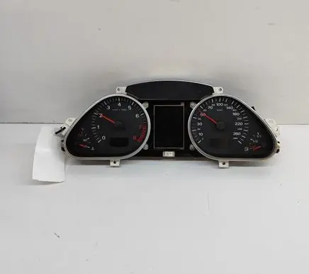 Audi Q7 4L Speedometer (instrument cluster) 4L0920931T