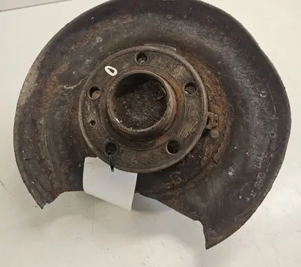 Volvo V70 Rear wheel hub spindle/knuckle 