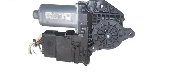 Volkswagen Golf Plus Rear door window regulator motor 5M0839401B