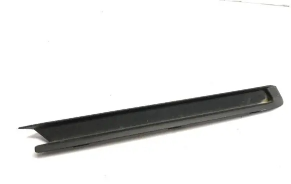Volkswagen Jetta VI Front bumper lower grill 5C6807233