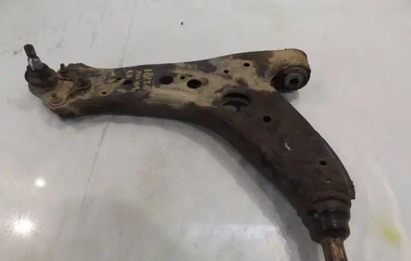 Seat Ibiza III (6L) Front control arm