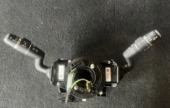 Land Rover Discovery 5 Indicator stalk FK7214A664CA BJ323F972DB HPLA13ND64TB