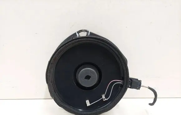 Audi A8 S8 D3 4E Front door speaker 4E0035411M 280379002 373021002
