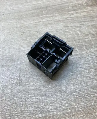 Volkswagen Jetta VI Plug wire 3B7035444