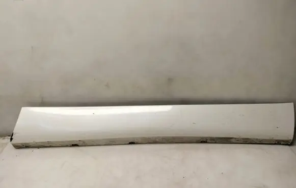 Toyota Highlander XU50 Front door trim (molding) 757310E100
